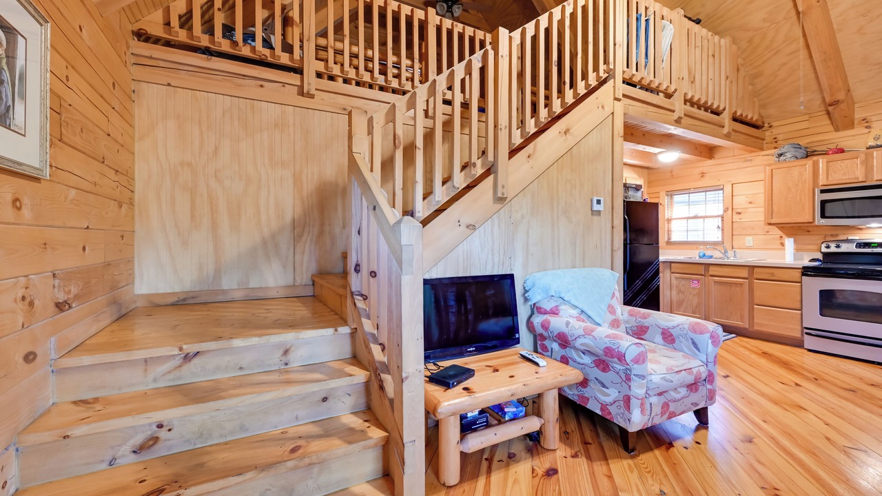 Photo of Livingroom in Falls of Rough