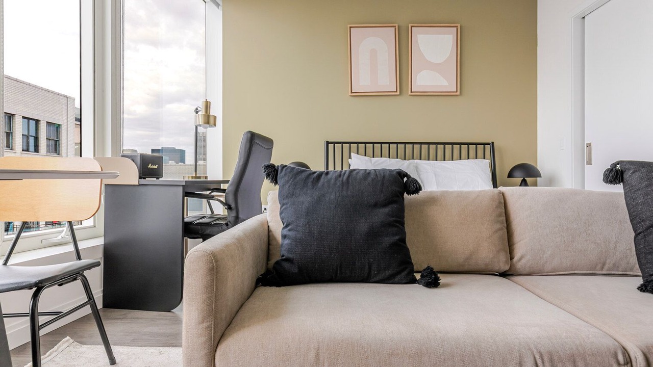 Photo of Livingroom in The Loop
