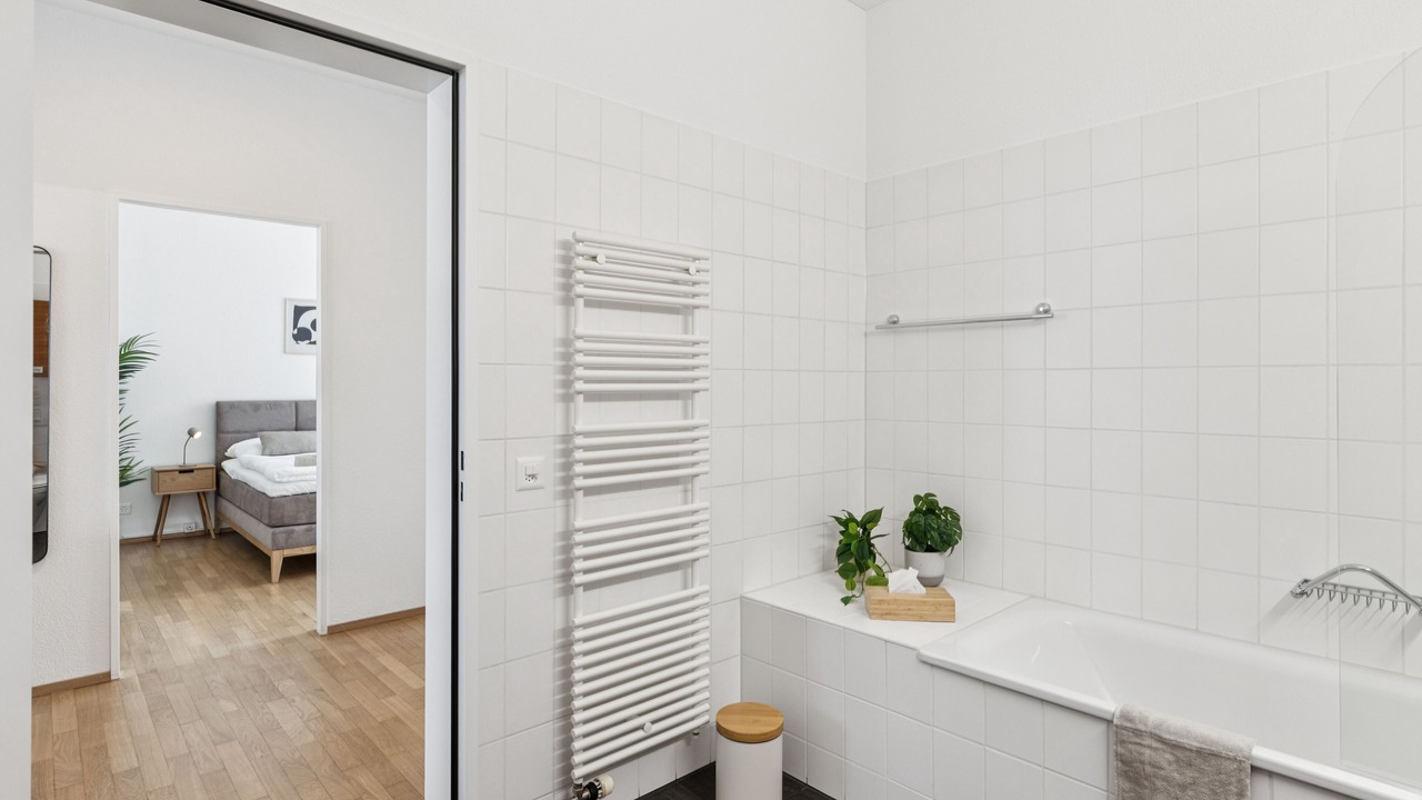 Photo of Bathroom in Root