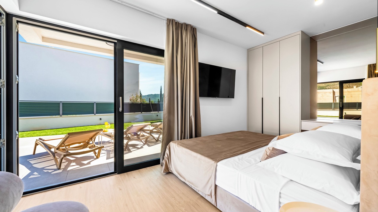 Photo of Bedroom in Slano