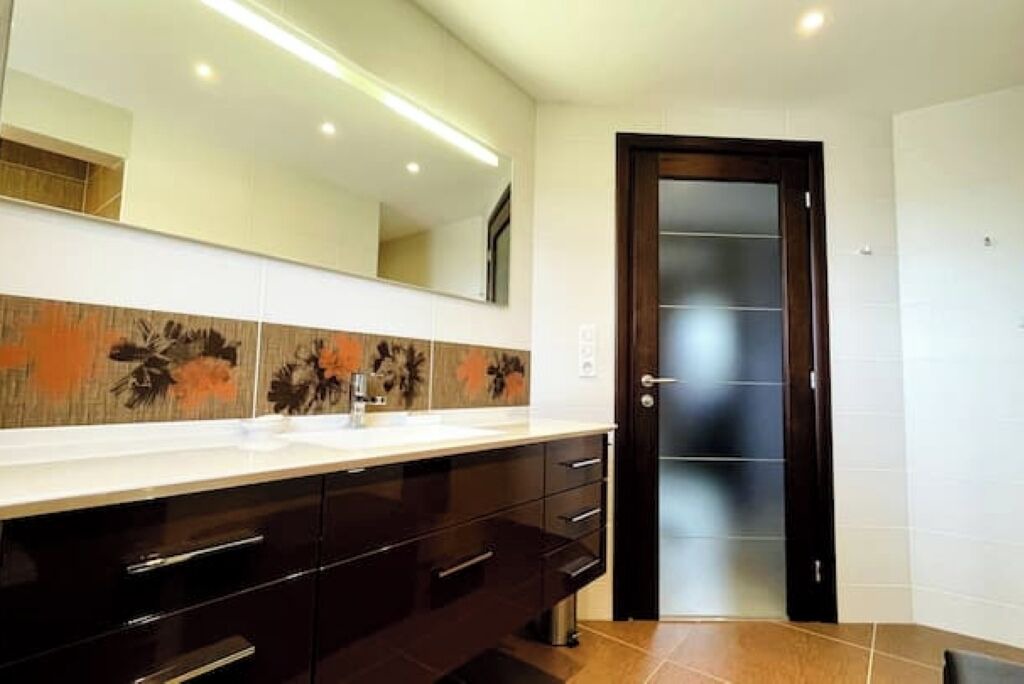 Photo of Bathroom in Les Hauts de Villeneuve