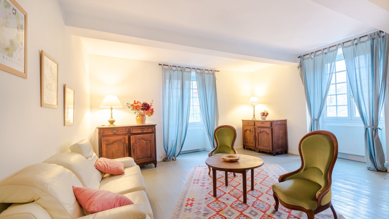 Photo of Livingroom in Bourdeilles