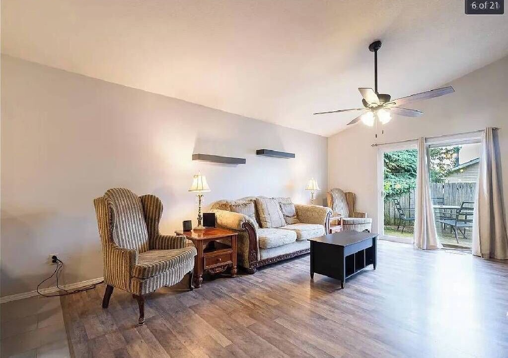 Photo of Livingroom in Bloomington