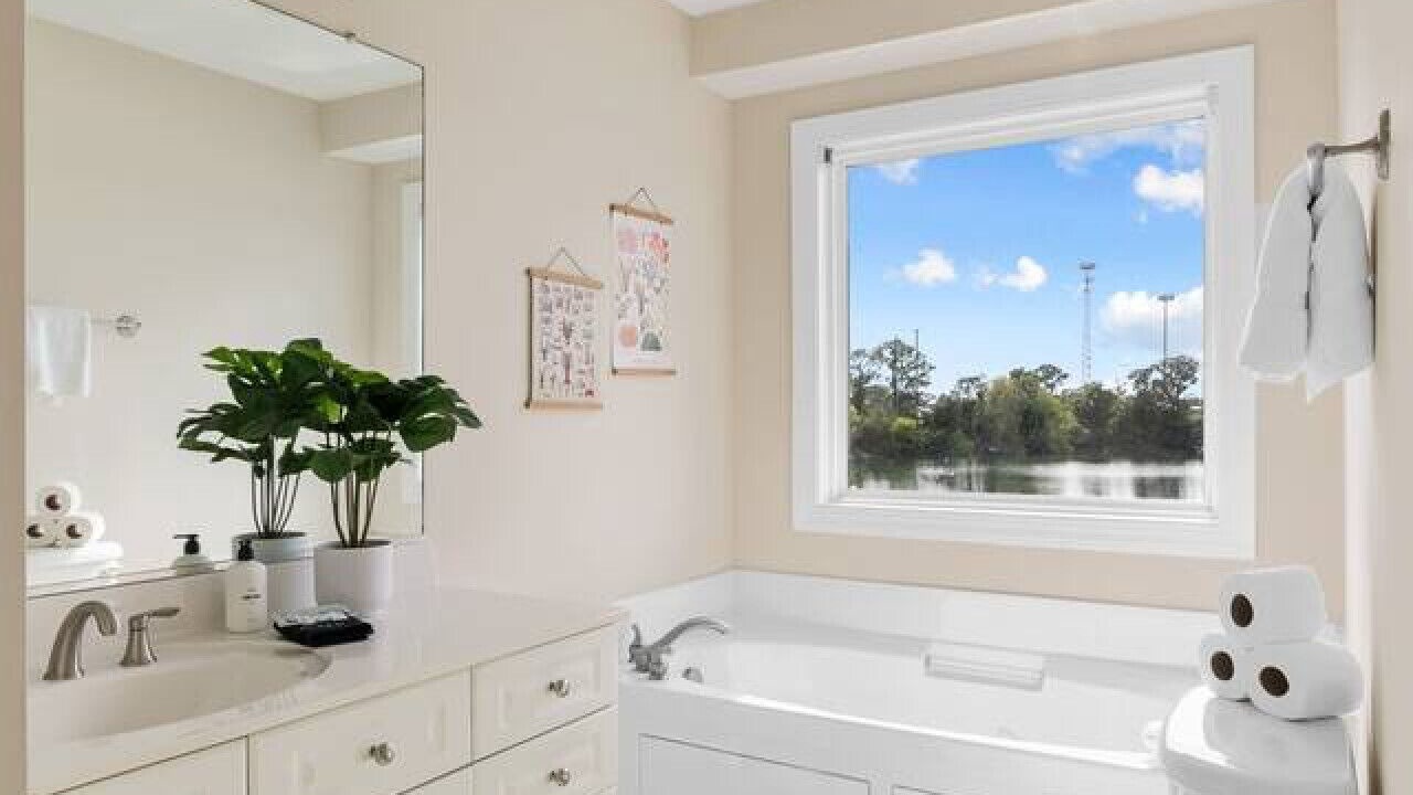 Photo of Bathroom in North Charleston