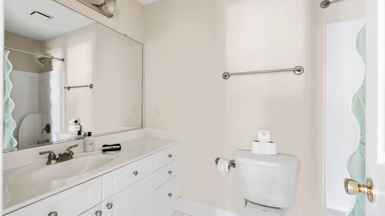 Photo of Bathroom in North Charleston