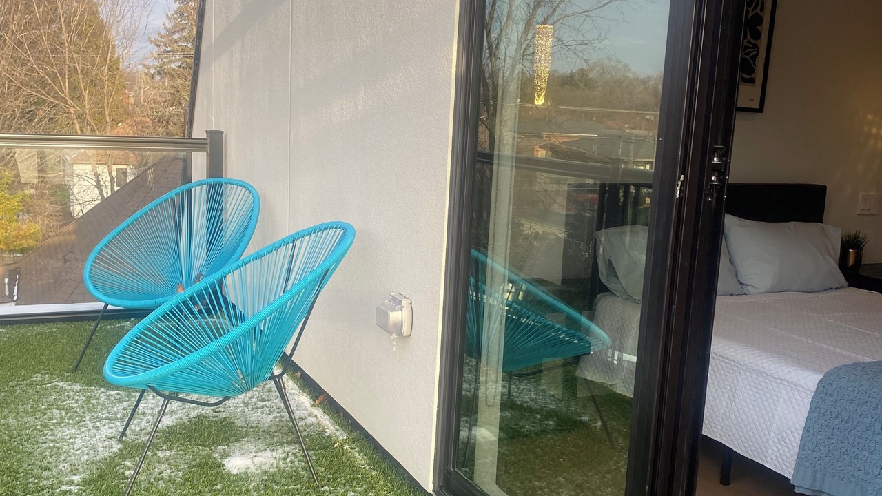 Photo of Outdoor in Lakeview