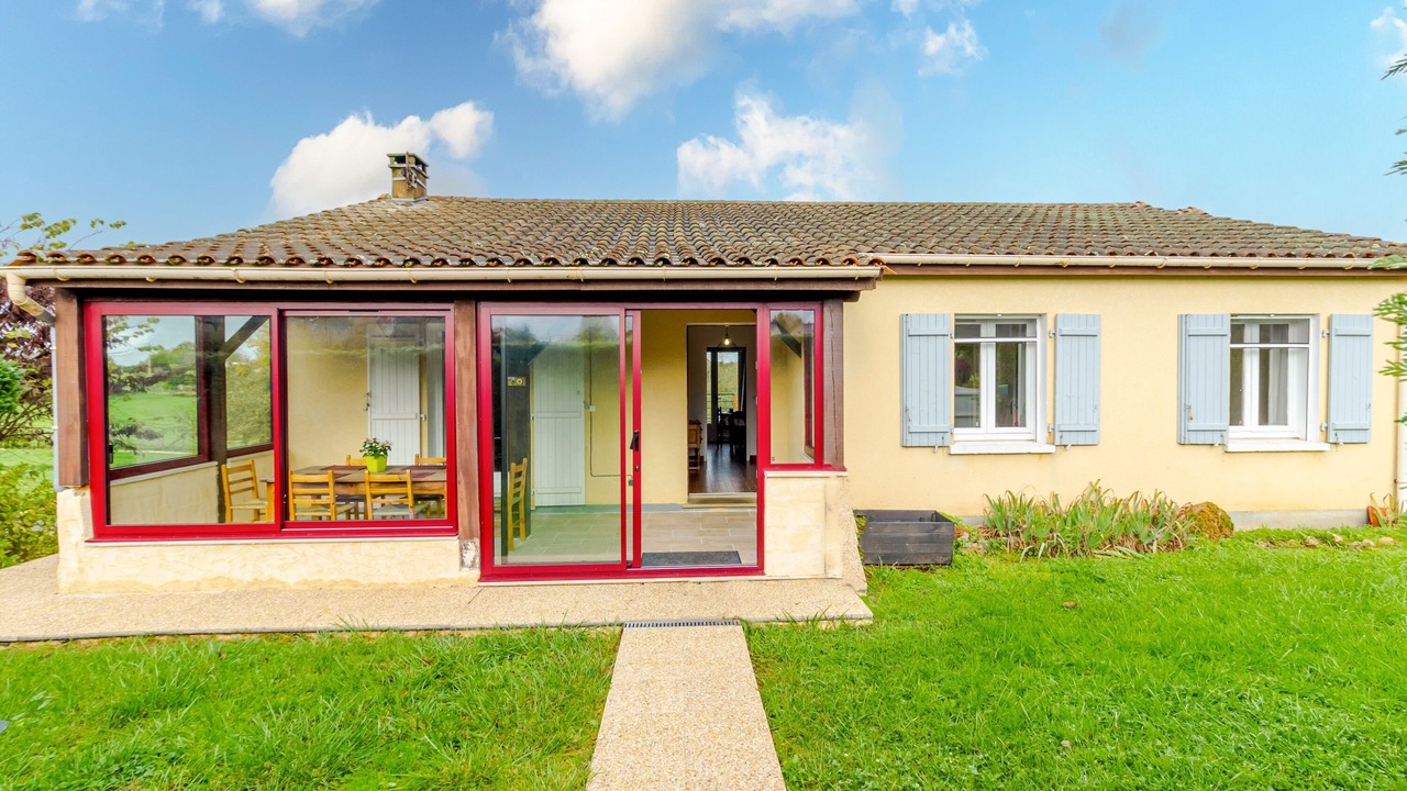 Photo of Outdoor in Rouffignac-Saint-Cernin-de-Reilhac