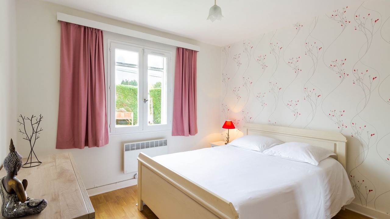 Photo of Bedroom in Rouffignac-Saint-Cernin-de-Reilhac