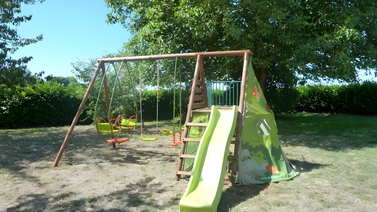 Photo of Others in Montreuil