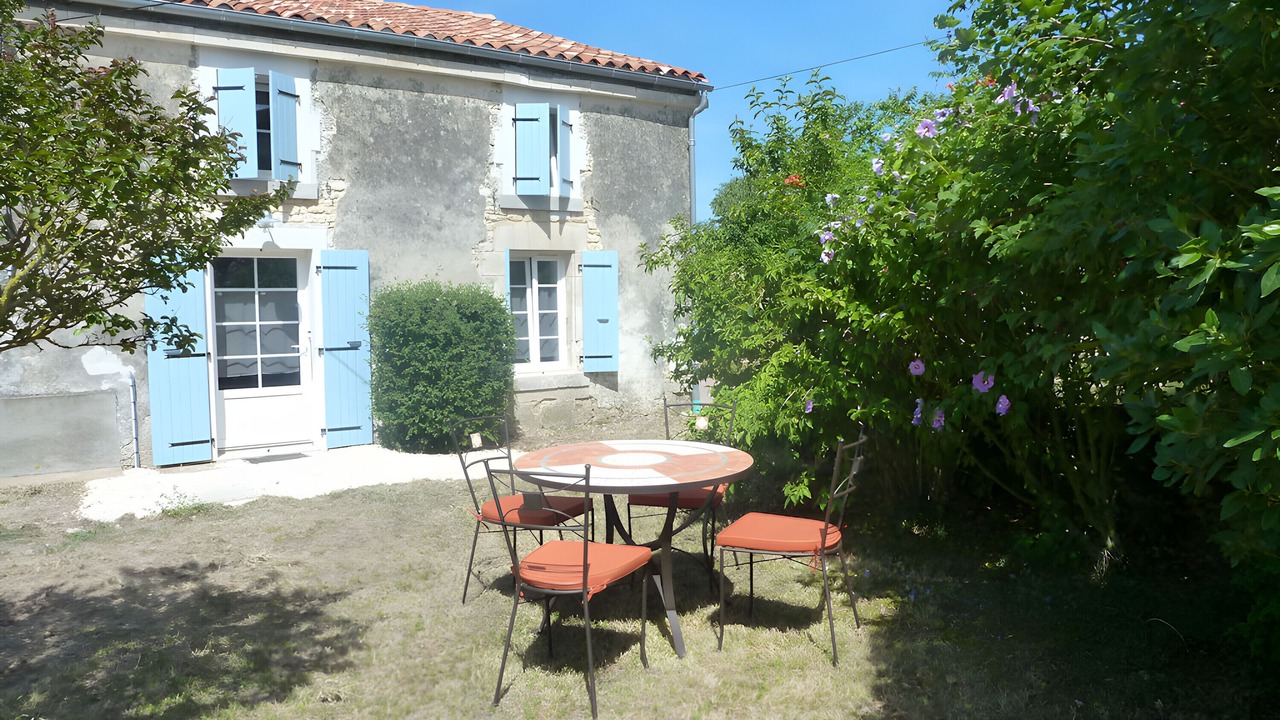 Photo of Outdoor in Montreuil