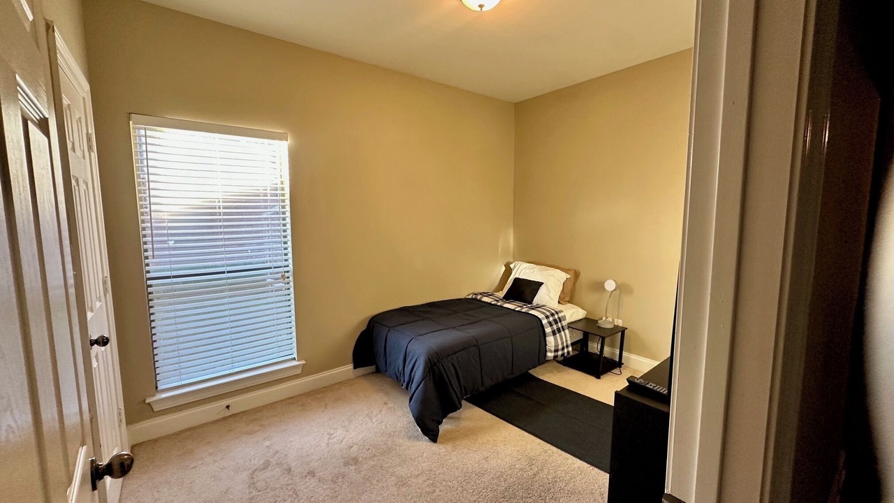 Photo of Bedroom in Prairieville