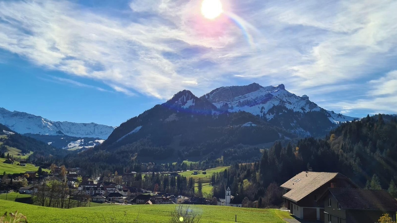 Photo of Others in Fluehli