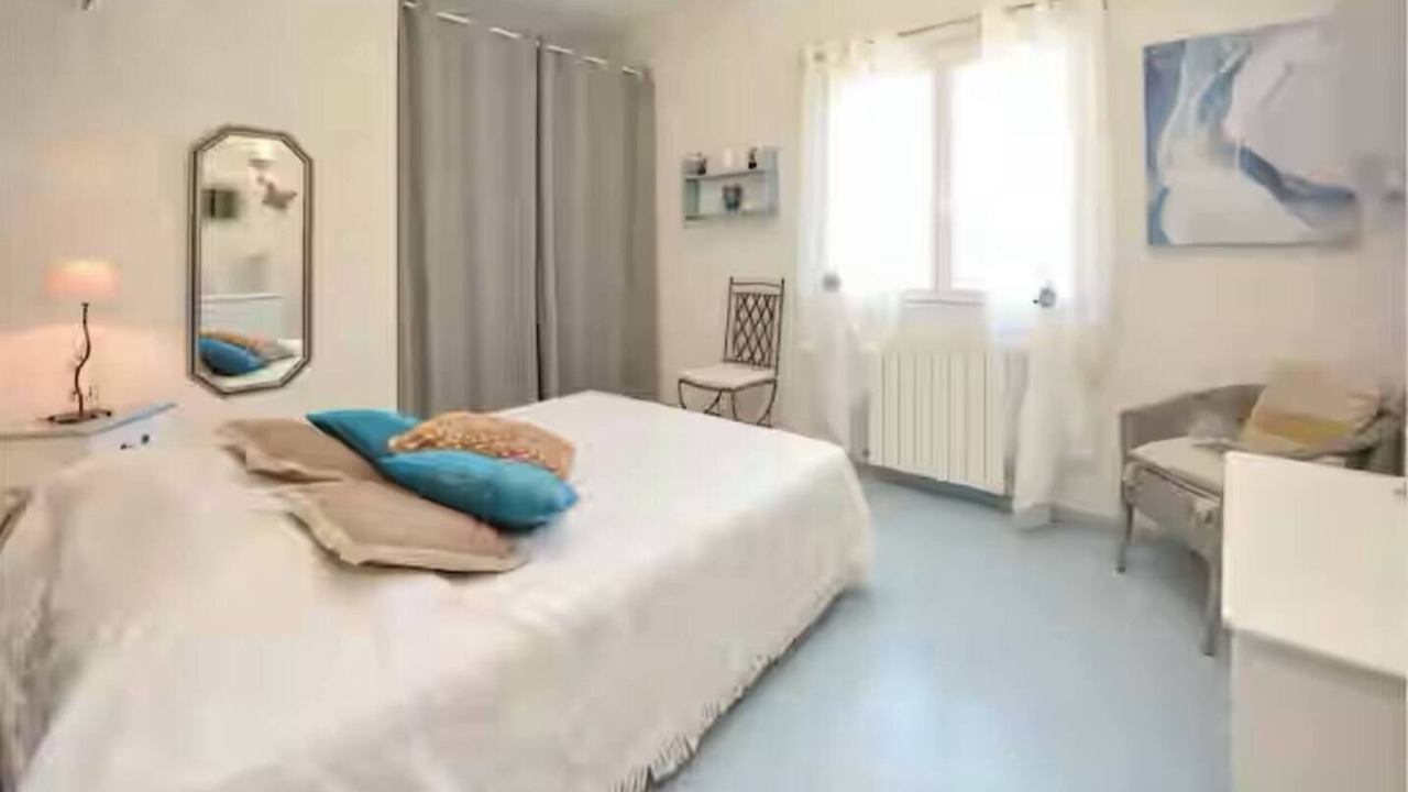 Photo of Bedroom in Mejannes-les-Ales