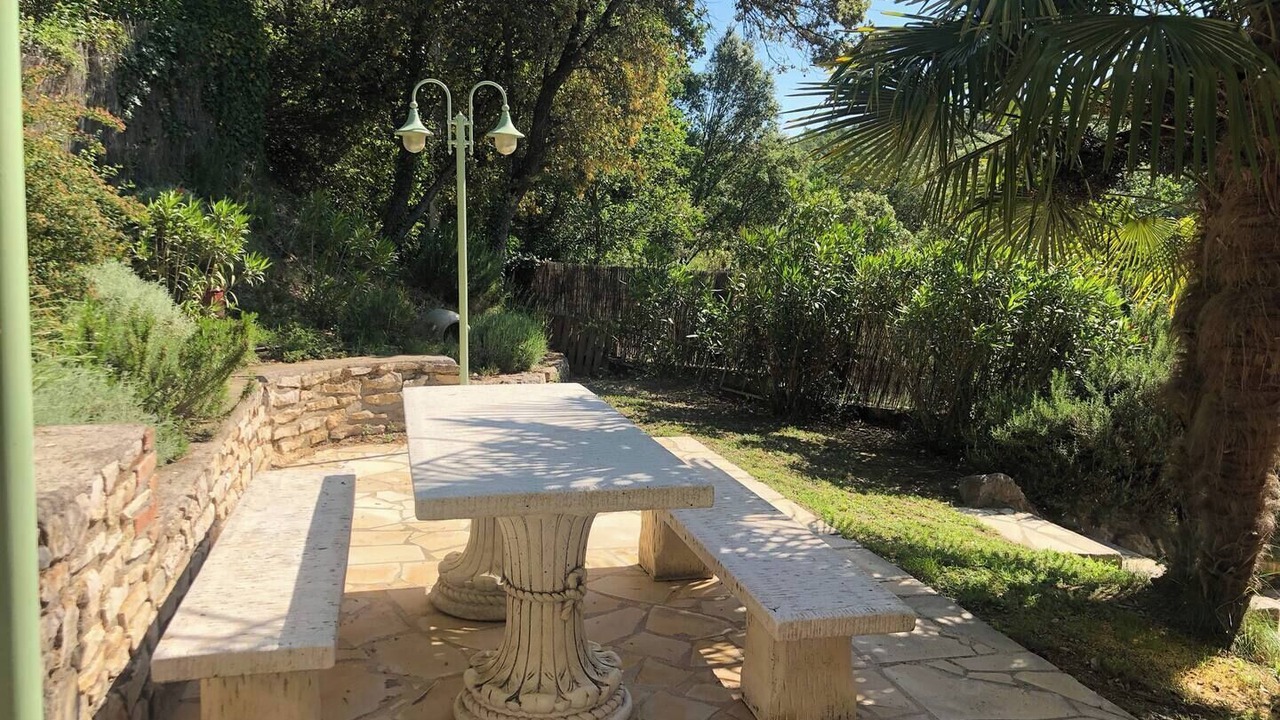 Photo of Outdoor in Mejannes-les-Ales