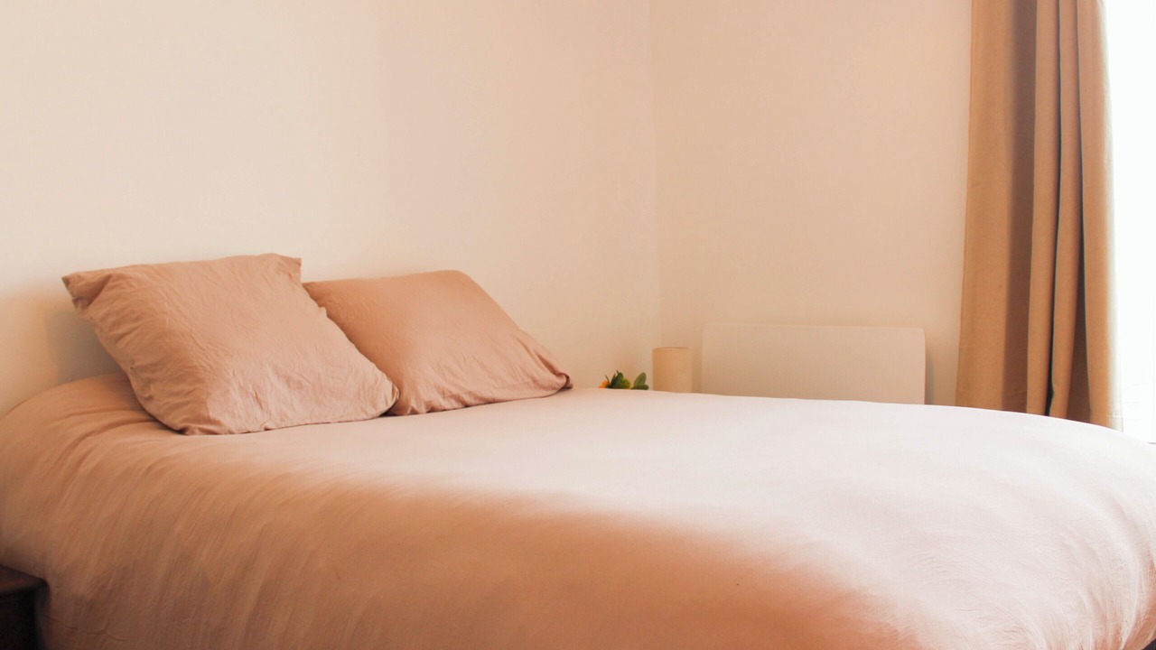 Photo of Bedroom in Saint-Denis