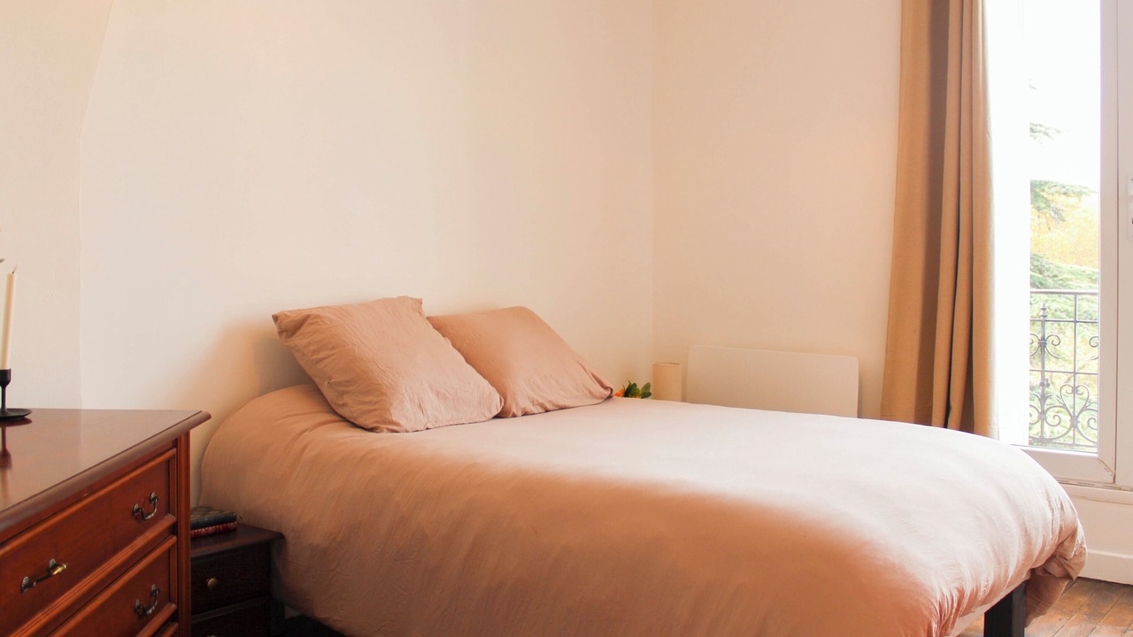 Photo of Bedroom in Saint-Denis
