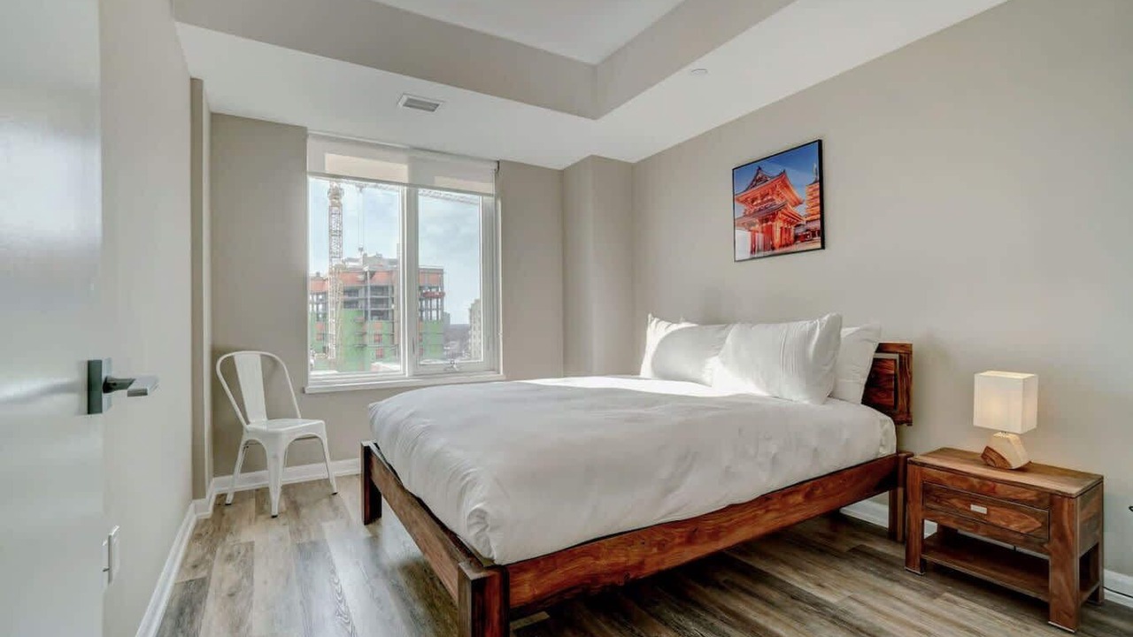 Photo of Bedroom in Ottawa Division
