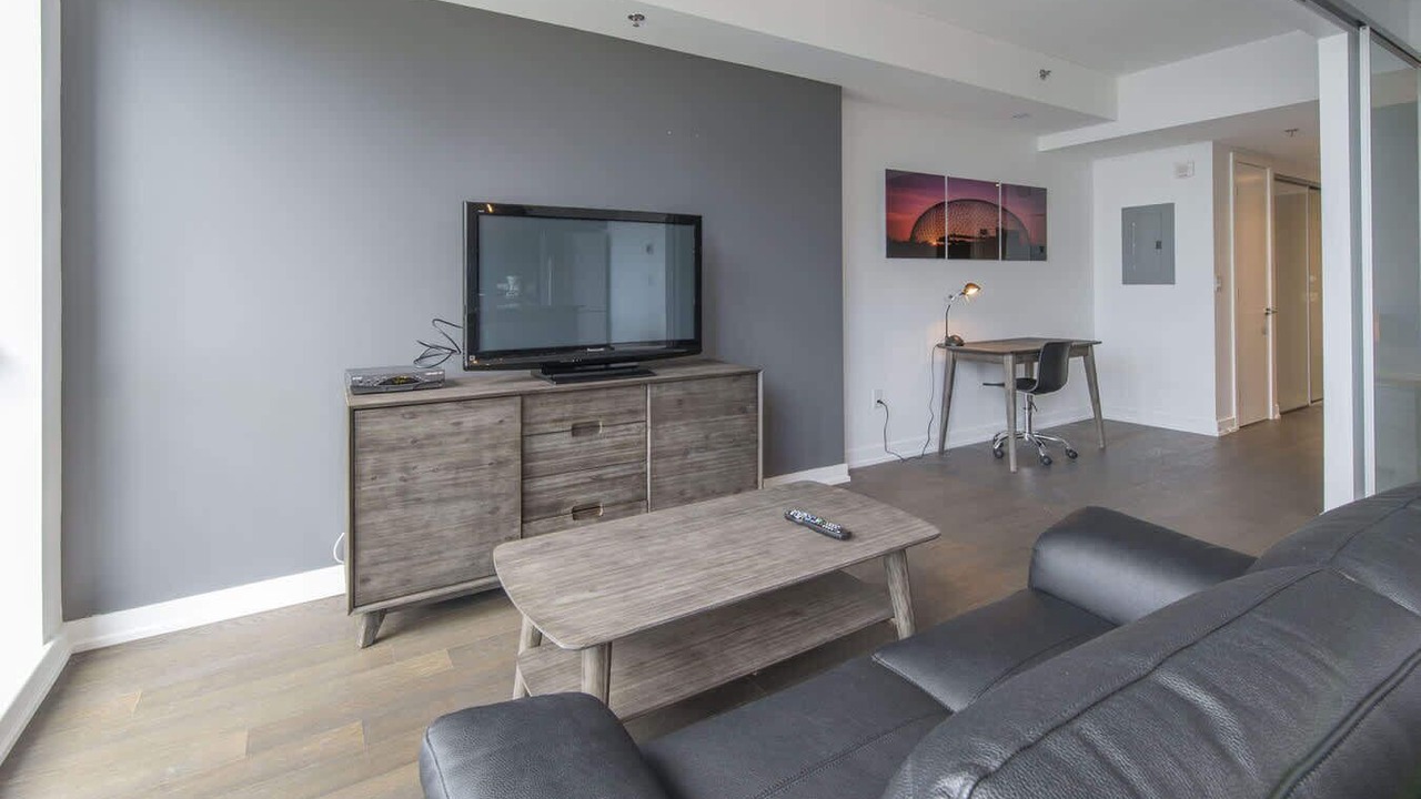 Photo of Livingroom in Hintonburg