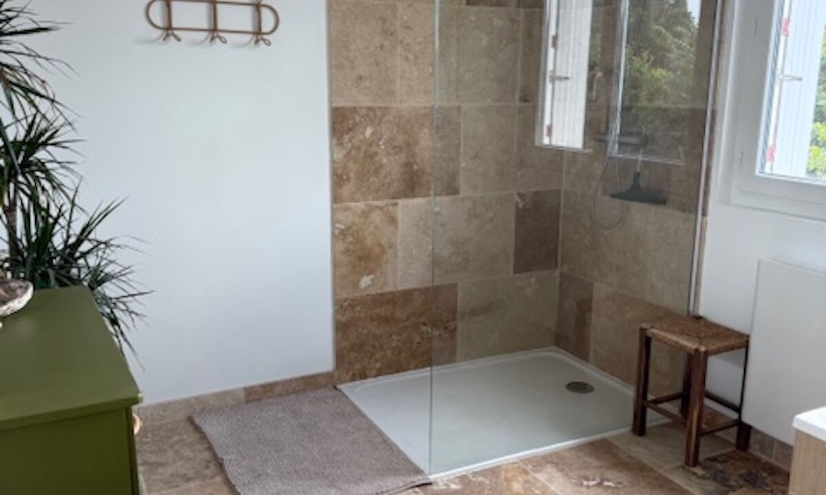 Photo of Bathroom in Treguier