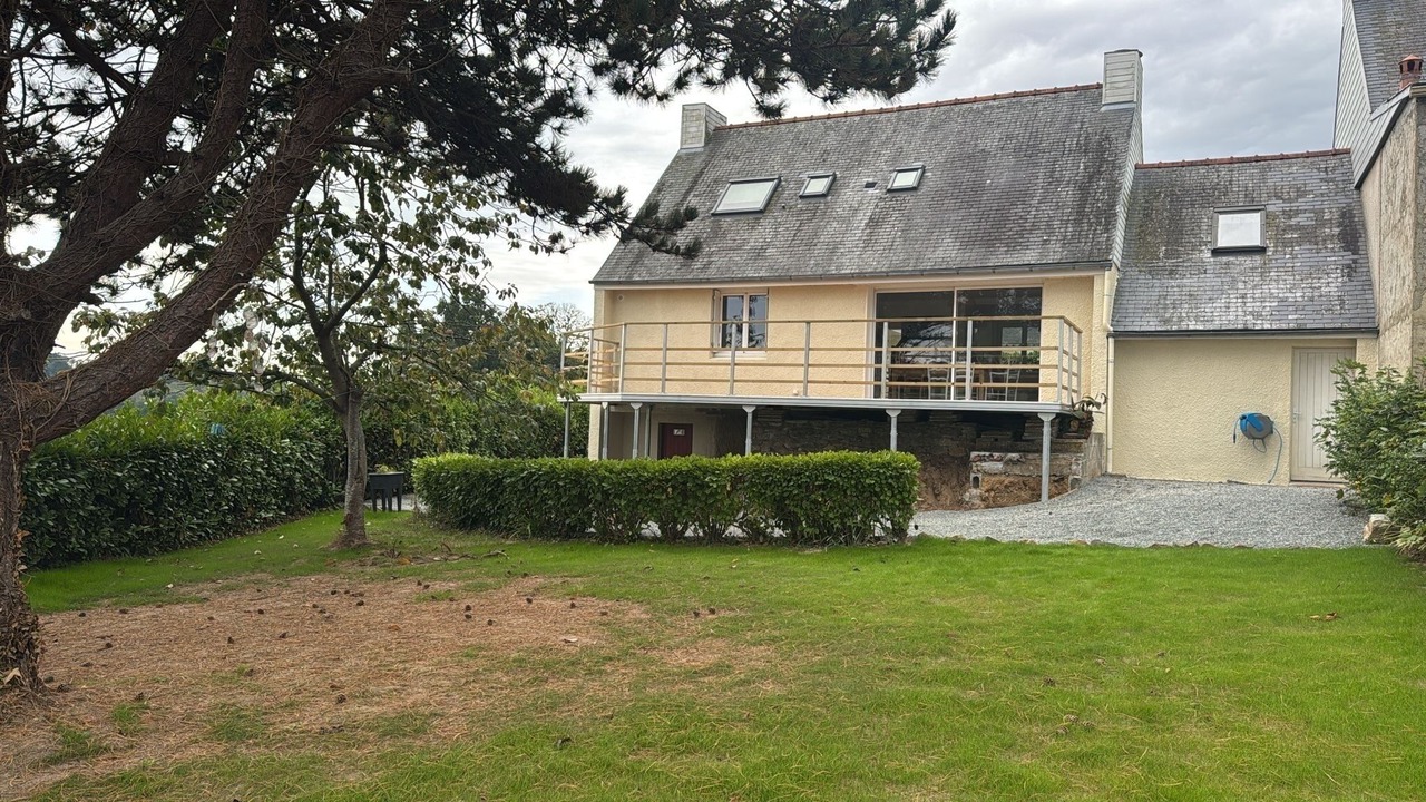 Photo of Outdoor in Treguier