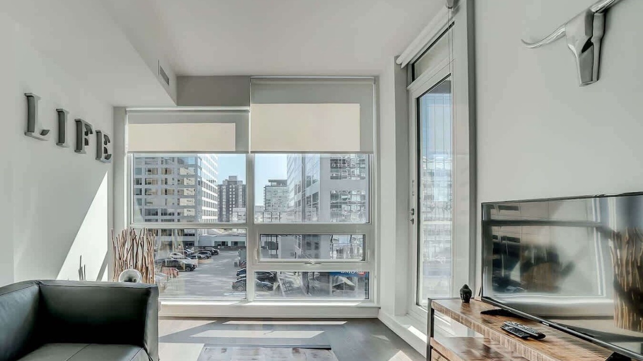 Photo of Livingroom in Byward Market - Parliament Hill