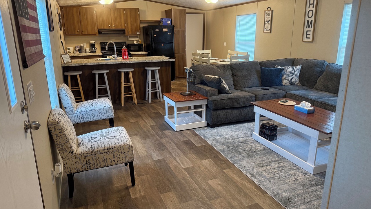 Photo of Livingroom in Poplarville