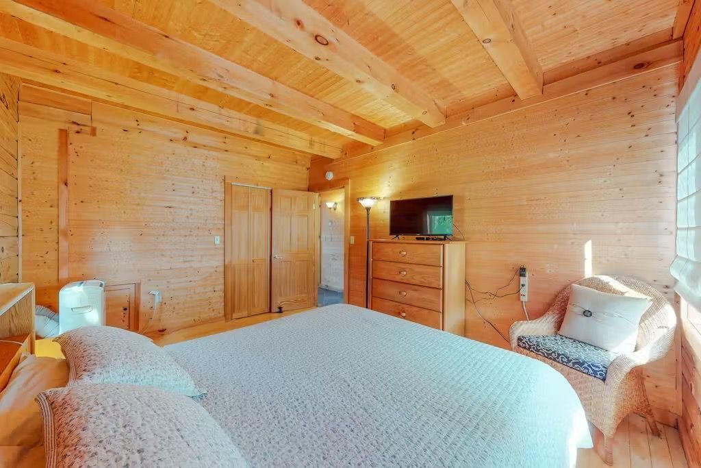 Photo of Bedroom in North Hero