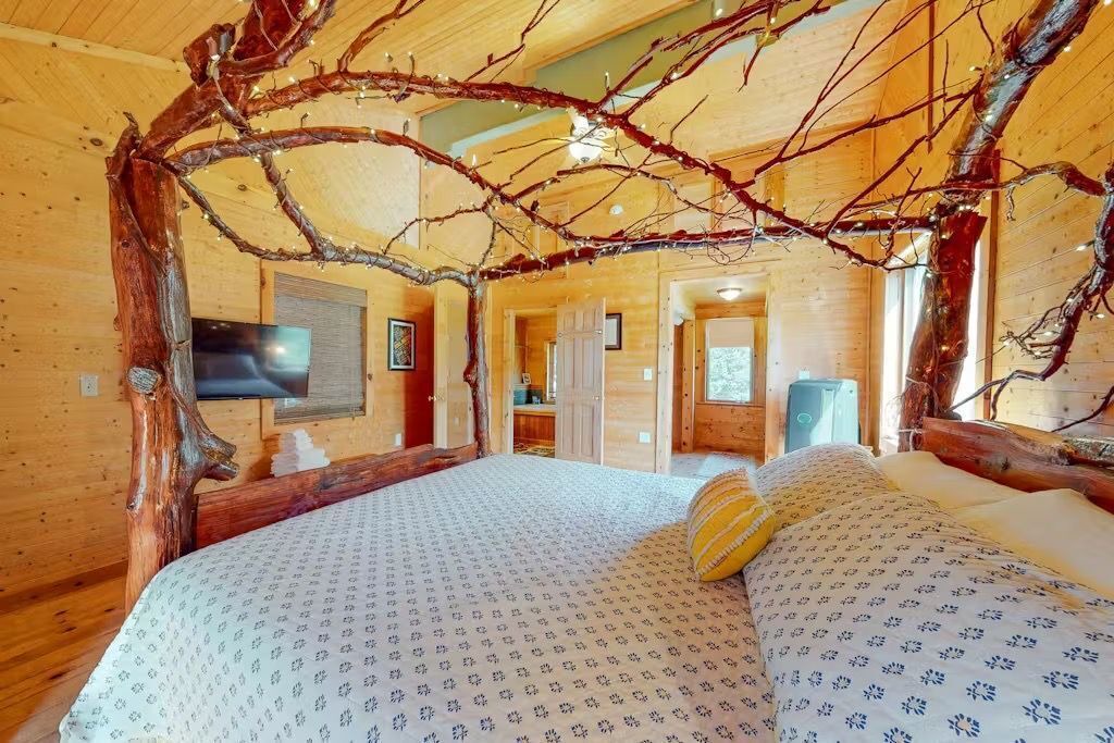 Photo of Bedroom in North Hero