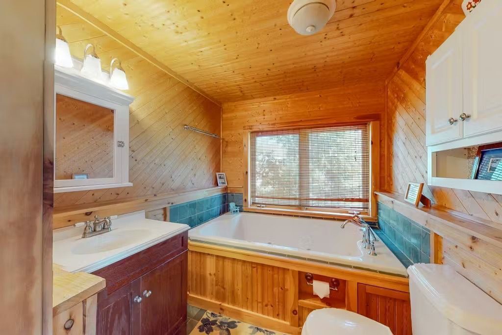Photo of Bathroom in North Hero