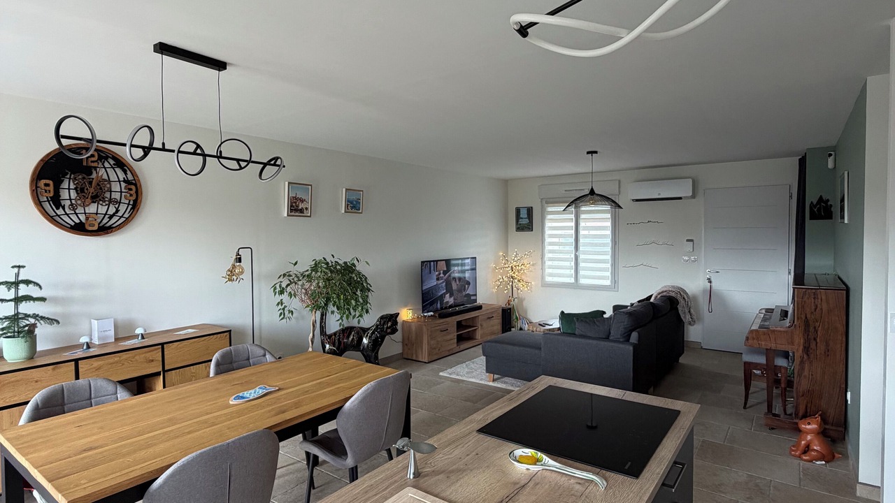 Photo of Others in Quarouble