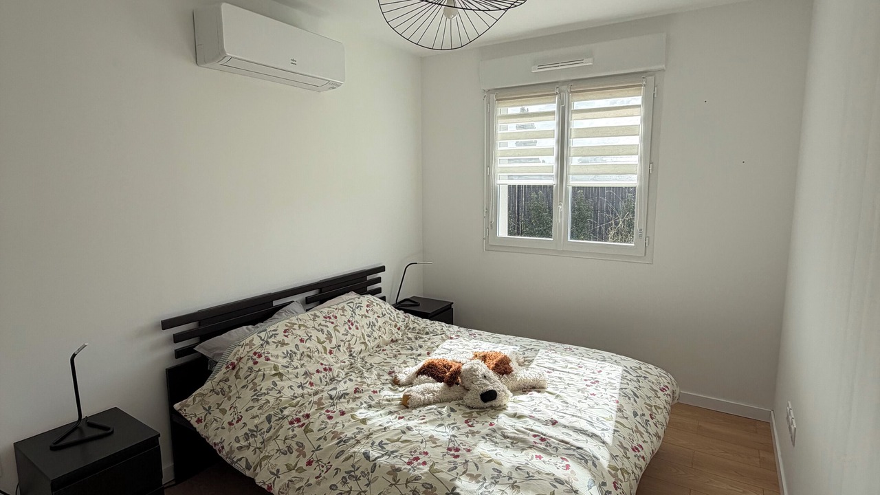 Photo of Bedroom in Quarouble