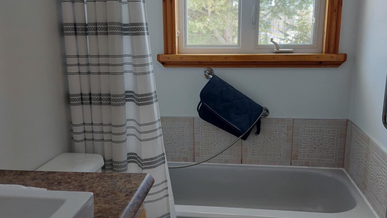 Photo of Bathroom in Begin