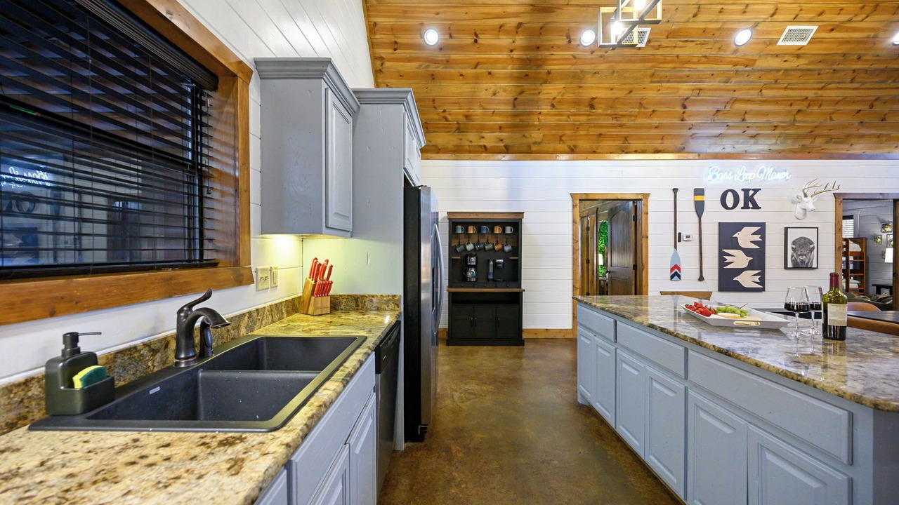 Photo of Kitchen in Hochatown