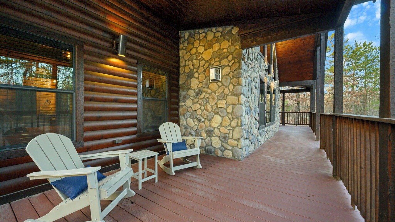 Photo of Patio Balcony in Hochatown