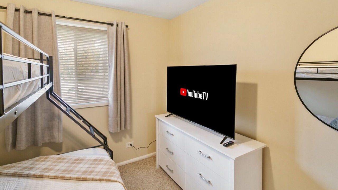 Photo of Bedroom in Waukegan