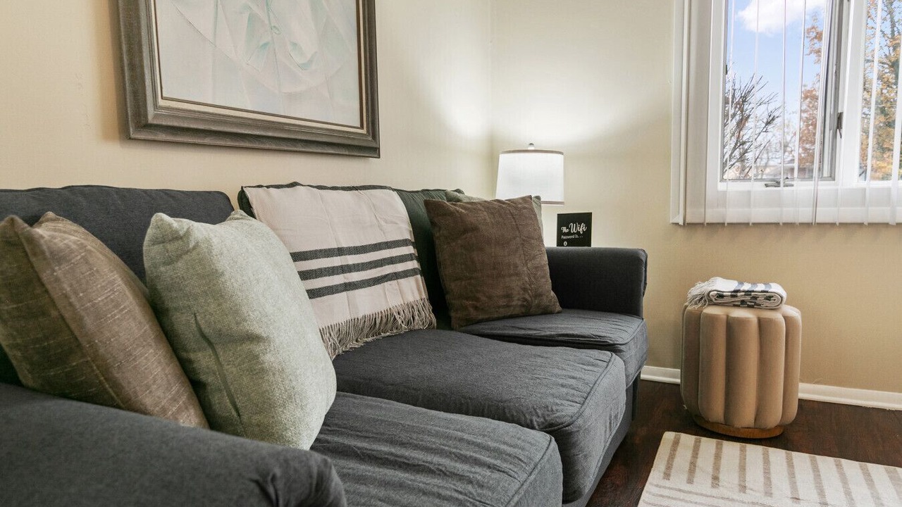 Photo of Livingroom in Waukegan