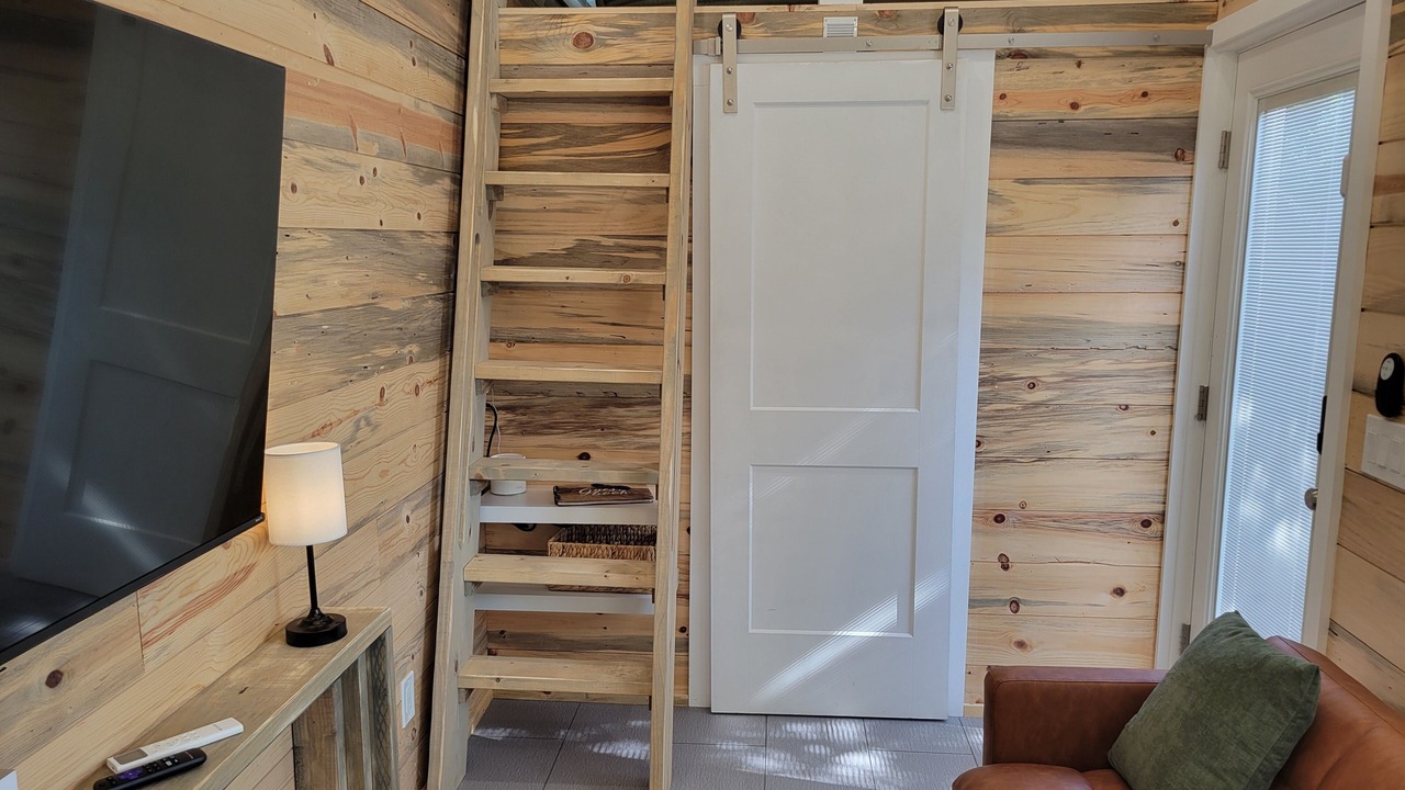 Photo of Livingroom in Van Alstyne