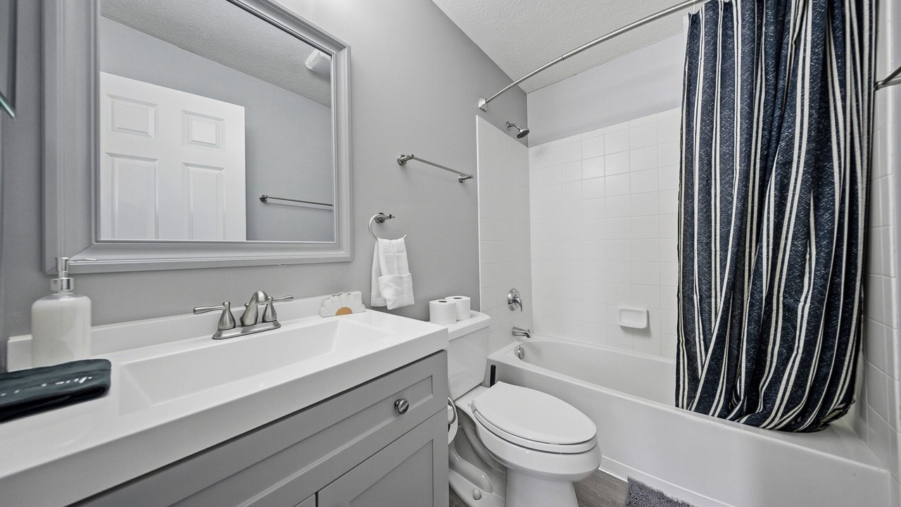 Photo of Bathroom in Marysville