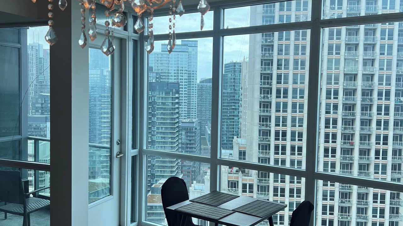 Photo of Livingroom in Fort York