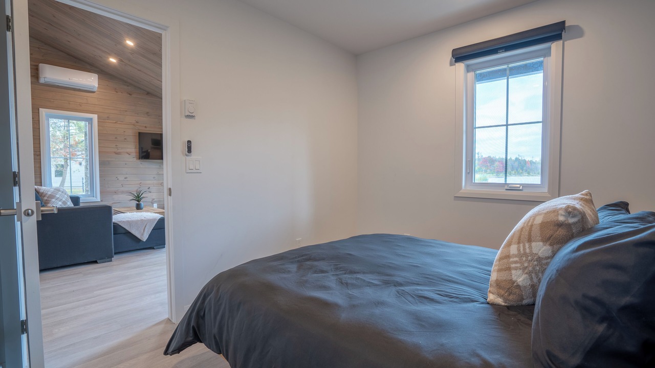 Photo of Bedroom in St-Bernard-de-Lacolle