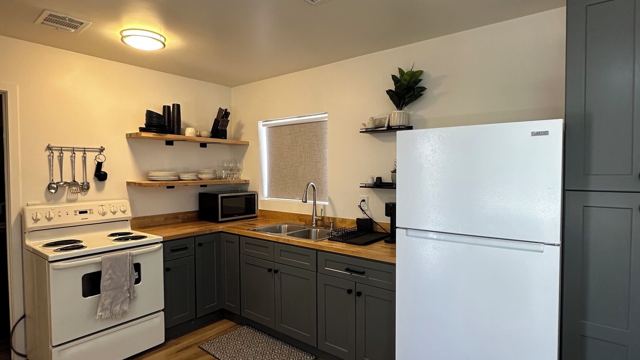 Photo of Kitchen in Thatcher