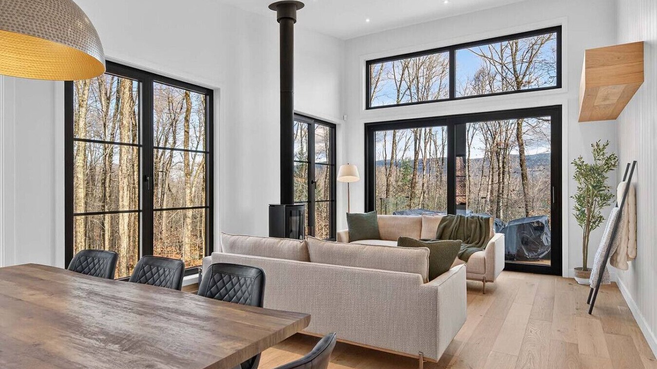Photo of Livingroom in Mont-Tremblant