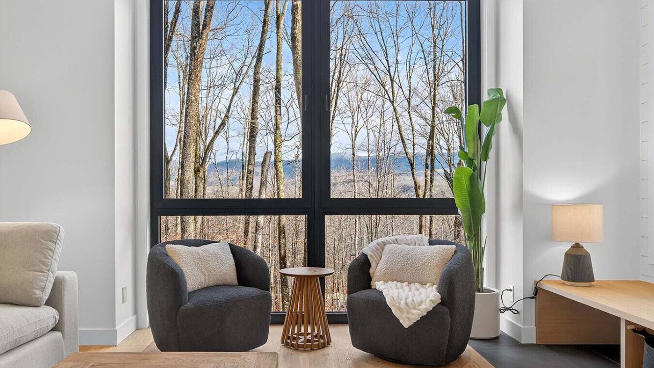 Photo of Livingroom in Mont-Tremblant