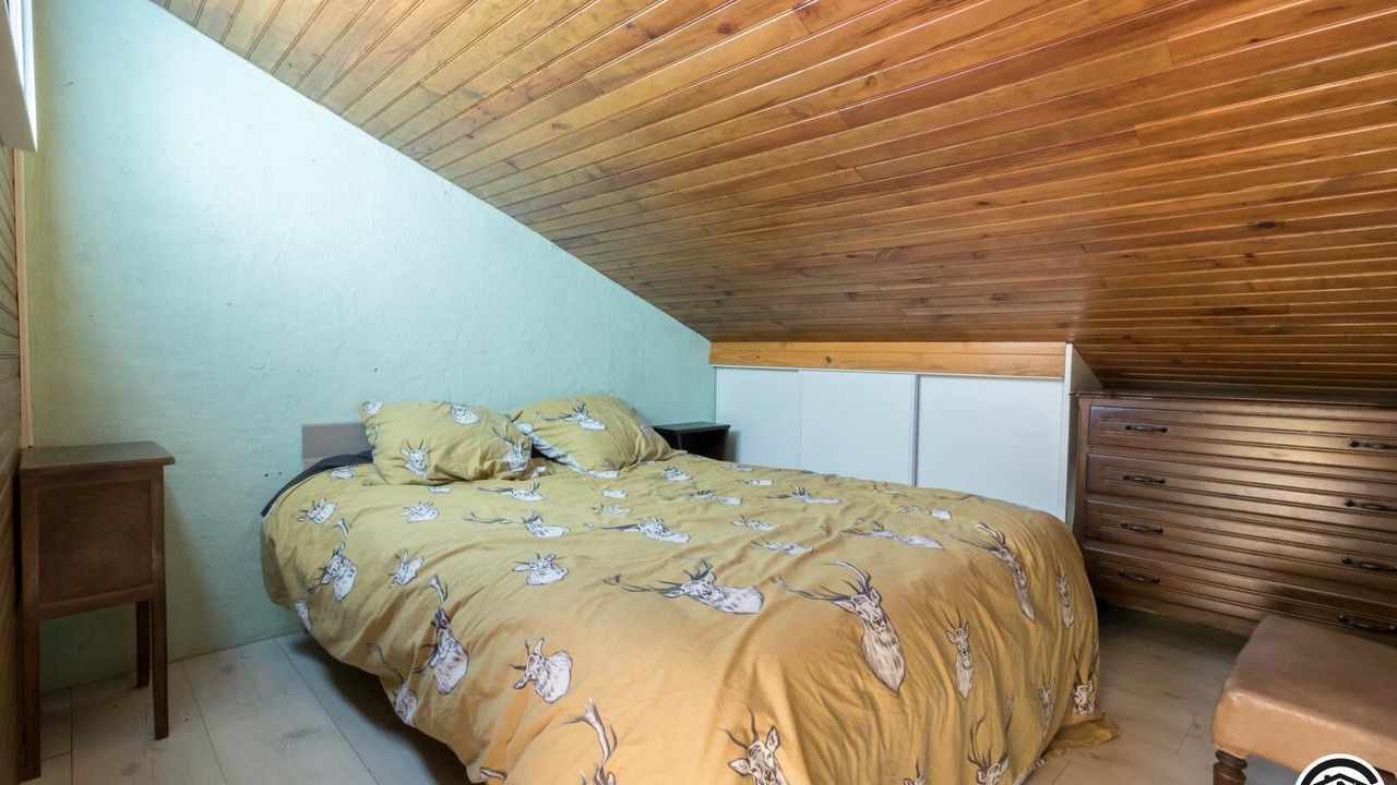 Photo of Bedroom in Melles