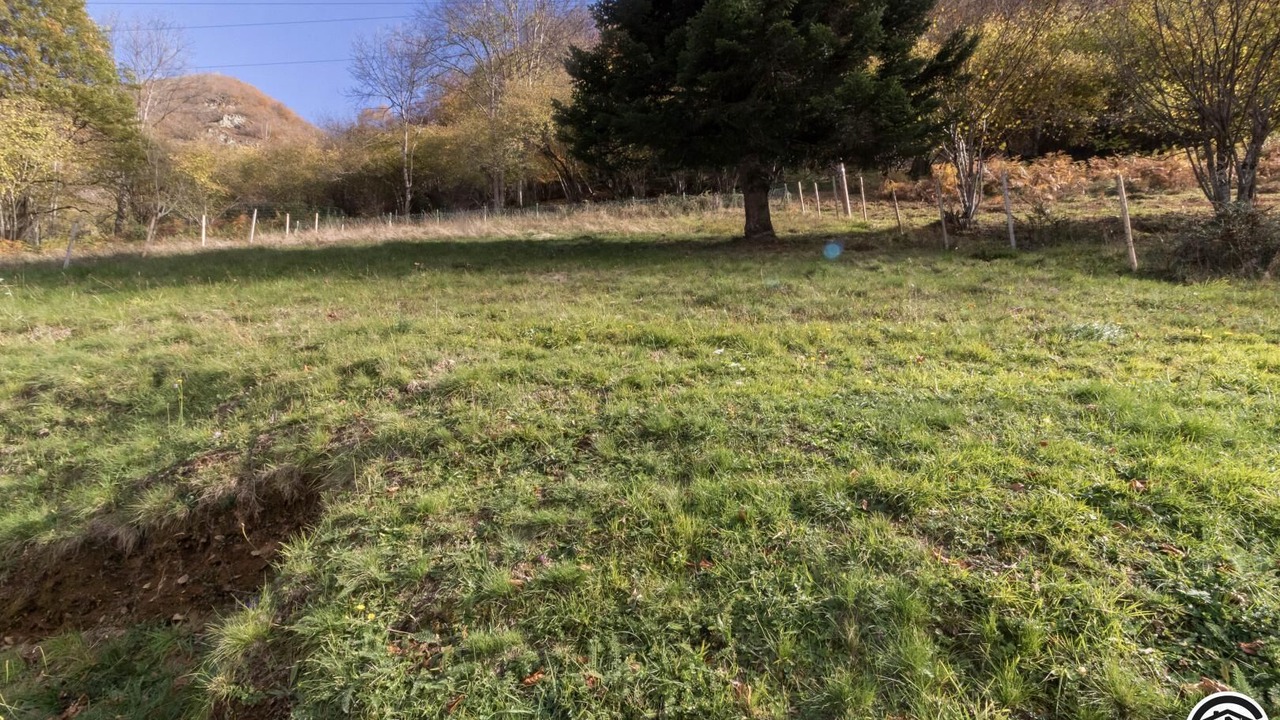 Photo of Outdoor in Melles