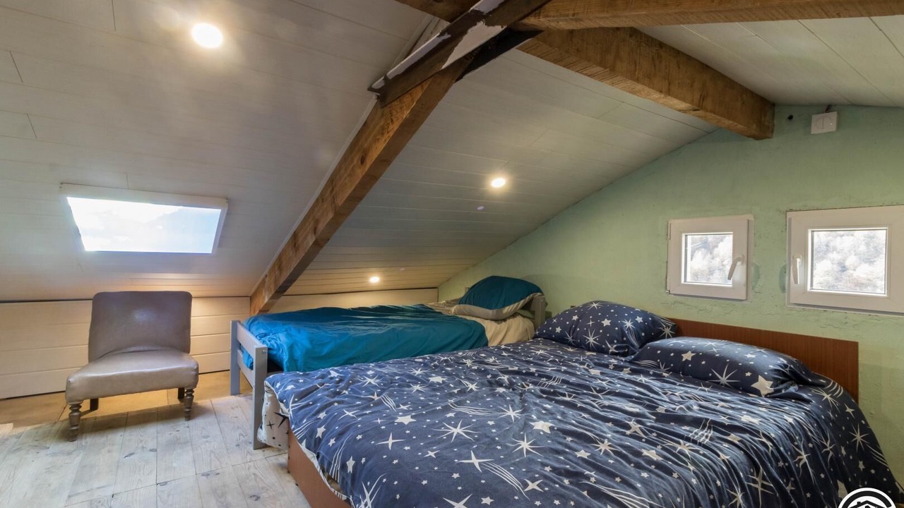 Photo of Bedroom in Melles