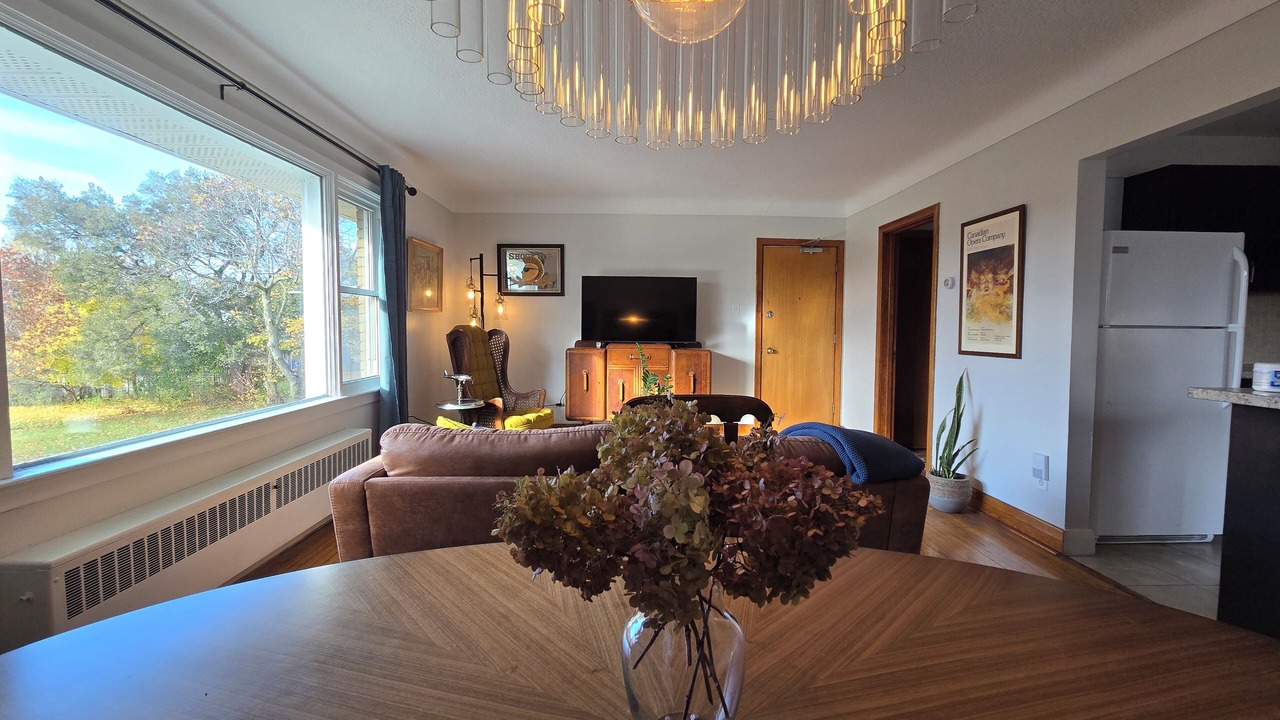 Photo of Livingroom in Kingston