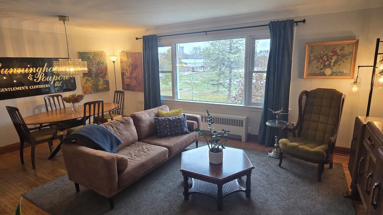 Photo of Livingroom in Kingston
