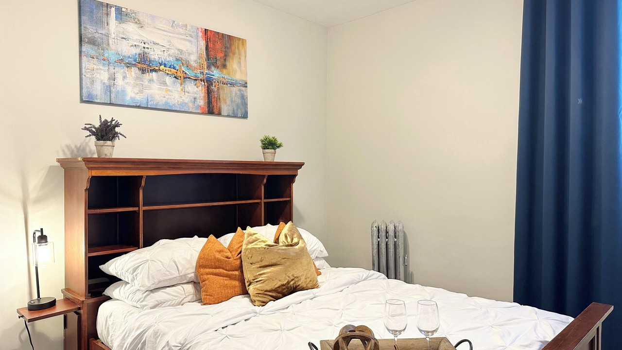 Photo of Bedroom in Oak Park