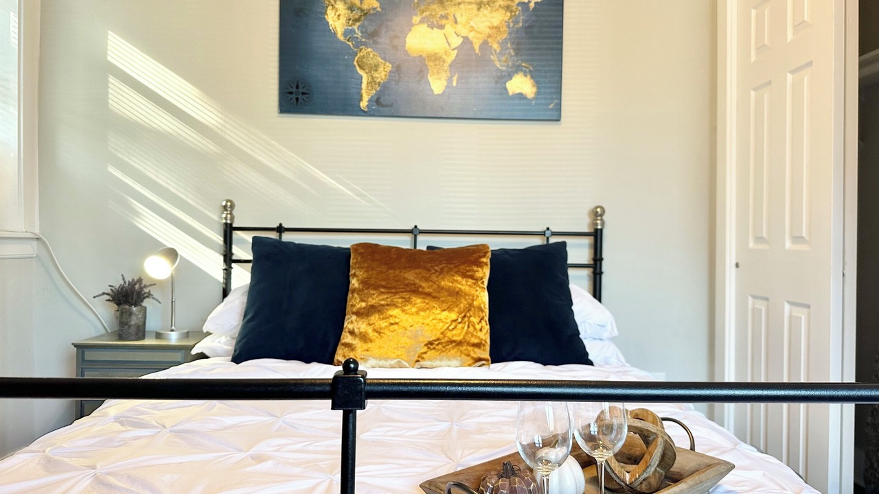 Photo of Bedroom in Oak Park